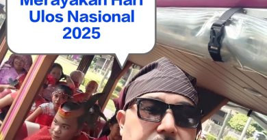 Ulos Menyatukan Bangsa: Perayaan Hari Ulos Nasional di TMII Ulos Menyatukan Bangsa: Perayaan Hari Ulos Nasional di TMII