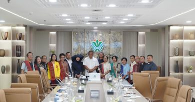 WARGA DAIRI DAN MASYARAKAT SIPIL DESAK MENTERI LINGKUNGAN HIDUP CABUT KELAYAKAN LINGKUNGAN HIDUP PT. DAIRI PRIMA MINERAL WARGA DAIRI DAN MASYARAKAT SIPIL DESAK MENTERI LINGKUNGAN HIDUP CABUT KELAYAKAN LINGKUNGAN HIDUP PT. DAIRI PRIMA MINERAL